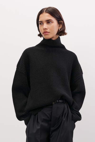 Ribbed Turtleneck