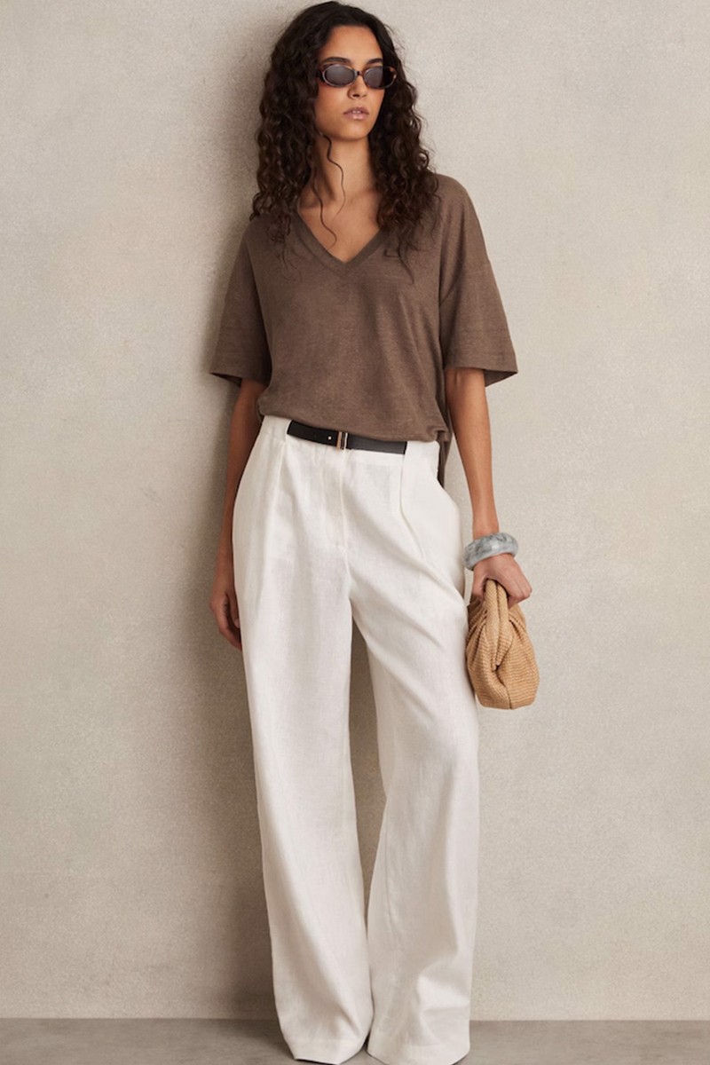 Ember V-Neck Pure Linen T-Shirt from Reiss