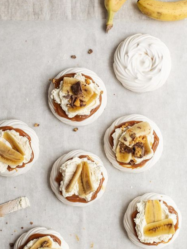 8 Meringue Recipes To Up Your Pudding Game