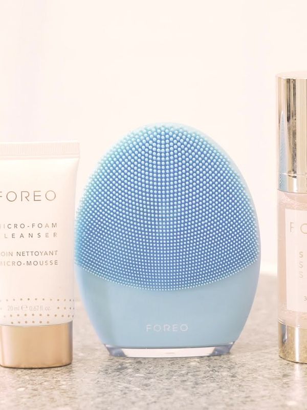 Meet This Advanced Cleansing Brush Set To Change Your Skin Post-Workout