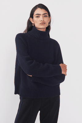 360 Cashmere Sweater Midnight, £275 | DAI Wear