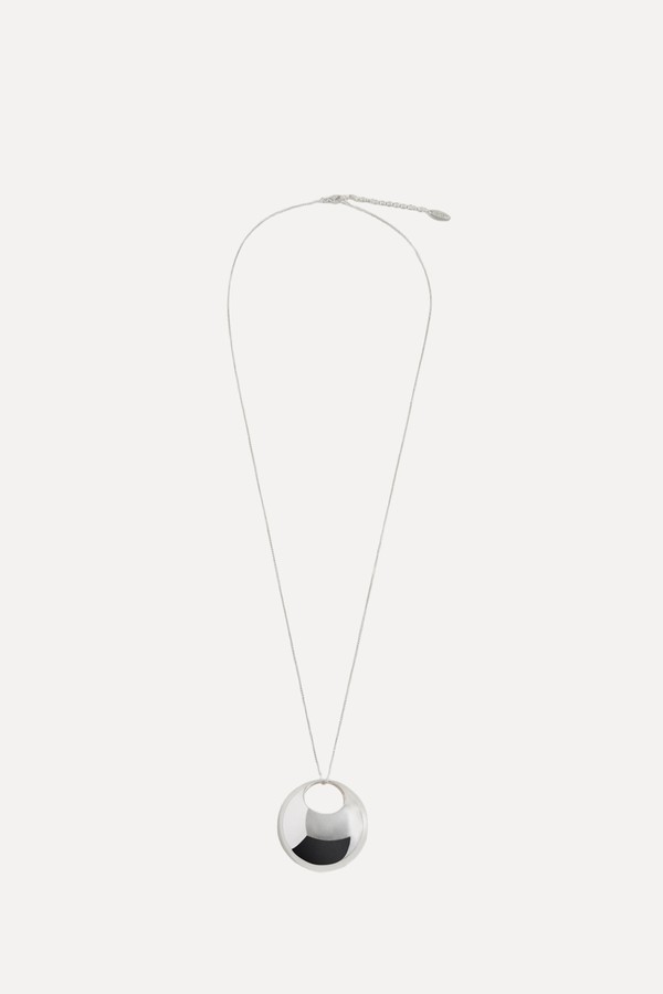 Metal Pendant Necklace