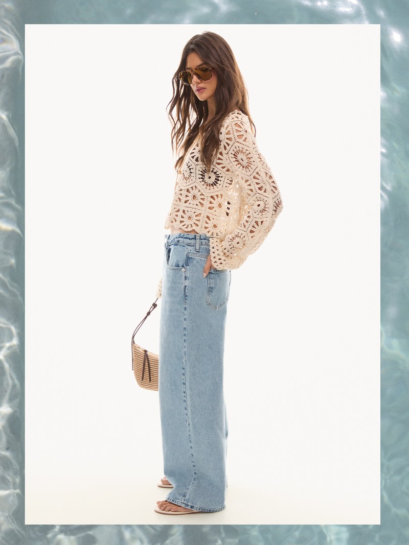 Low Rise Baggy Wide Leg Jeans
