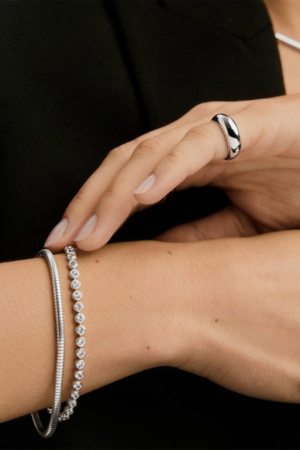 Zadie Bezel Lab Grown Sapphire Tennis Bracelet from Mejuri 