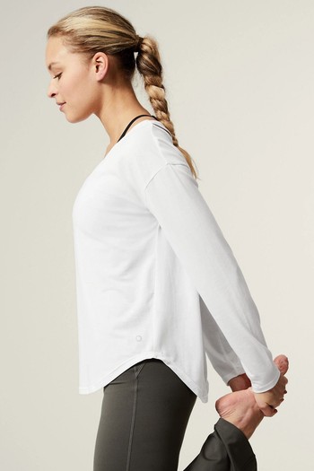 Scoop Neck Cross Back Yoga Top from GoodMove