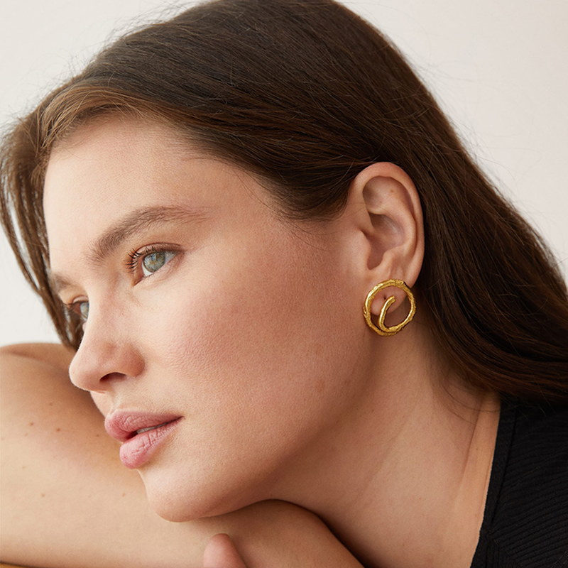 Embossed Spiral Earrings from Mango