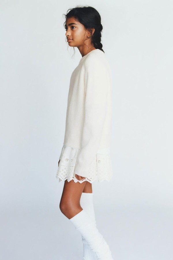 KNIT SWEATER