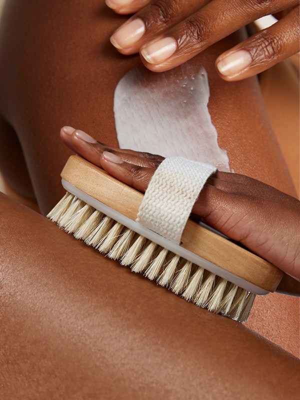 Your Top Body Skin Problems, Solved By The Experts 