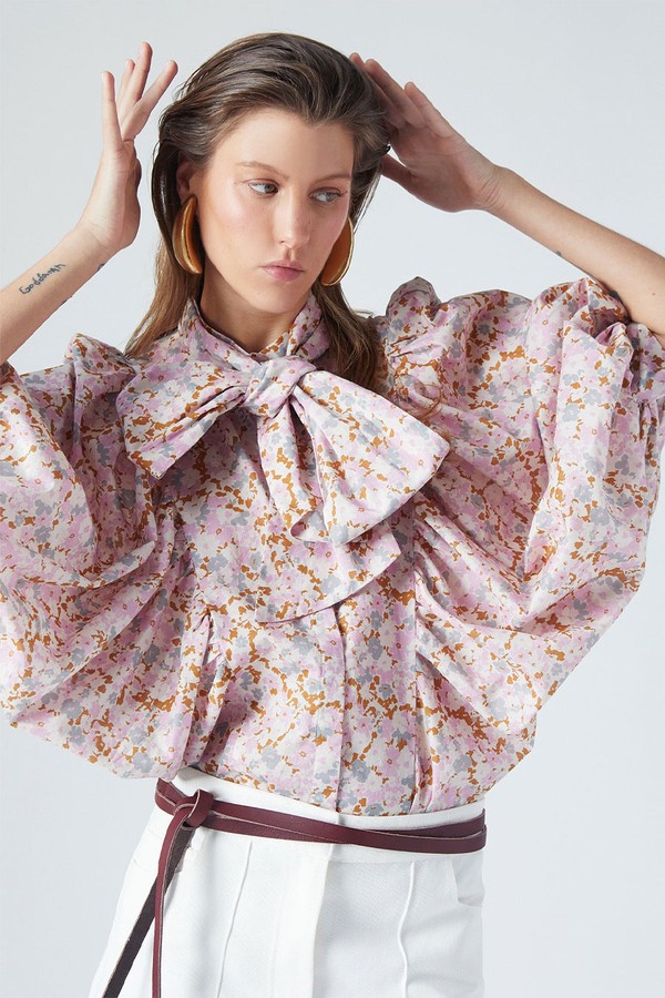 Maeva Blouse Hibiscus from The Label Edition