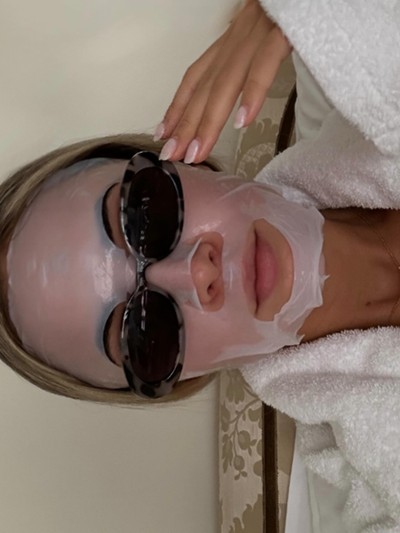 A Beauty & Wellness Influencer Shares Her AM & PM Routines