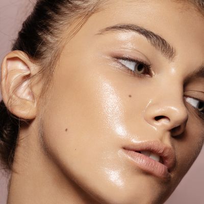10 Hydrating Facial Mists For Summer