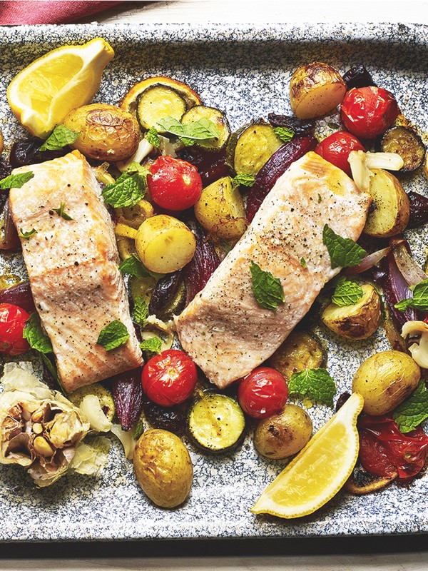 Mediterranean Salmon & Potato Summer Traybake