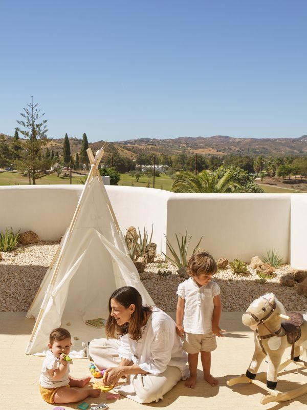 The Holiday Kids Clubs We Love
