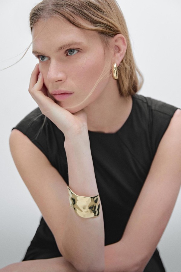 Irregular Wide Bracelet