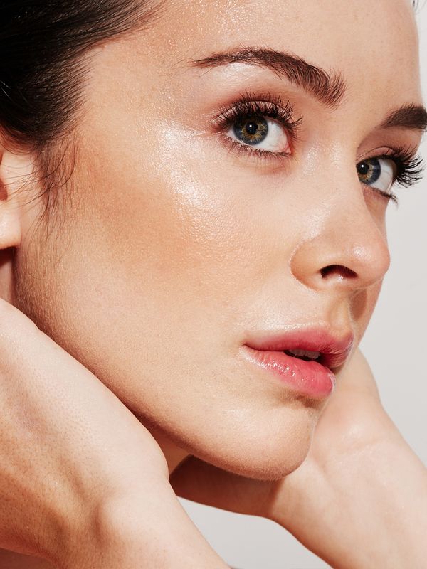 7 Setting Sprays To Prolong Your Make-Up