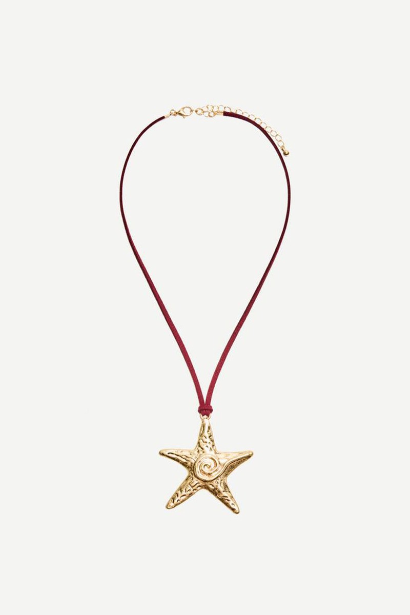Star Necklace from Bershka