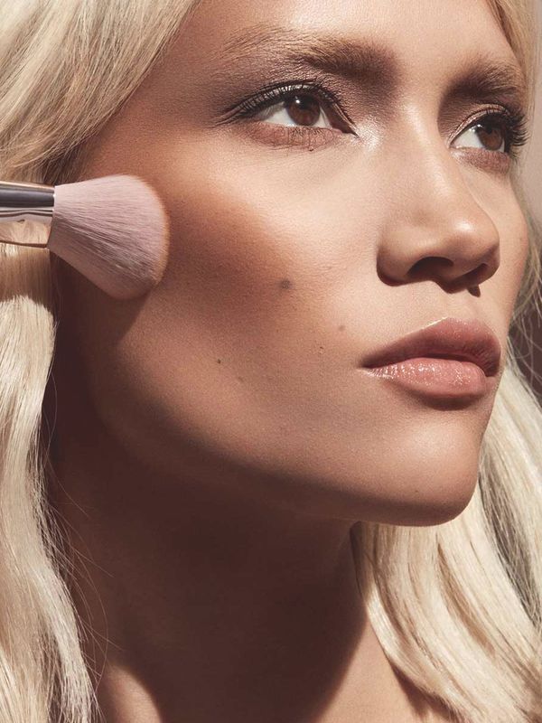 Here’s How To Get The Most Out Of Your Bronzer