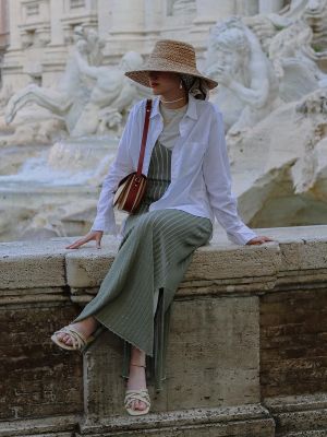 A Modest Influencer Shares Her Summer Style Rules