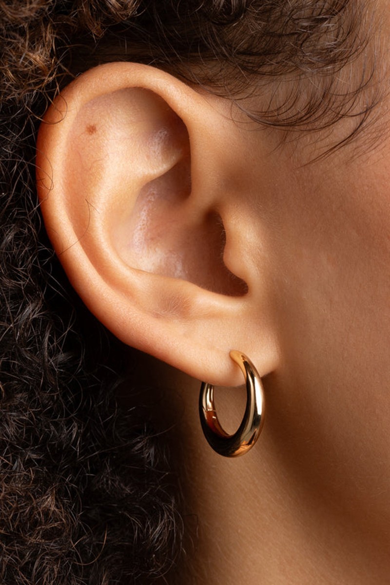 Dome Medium Hoops from Astrid & Miyu