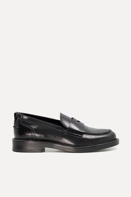 Geeno Minimalist Penny Loafers from Dune