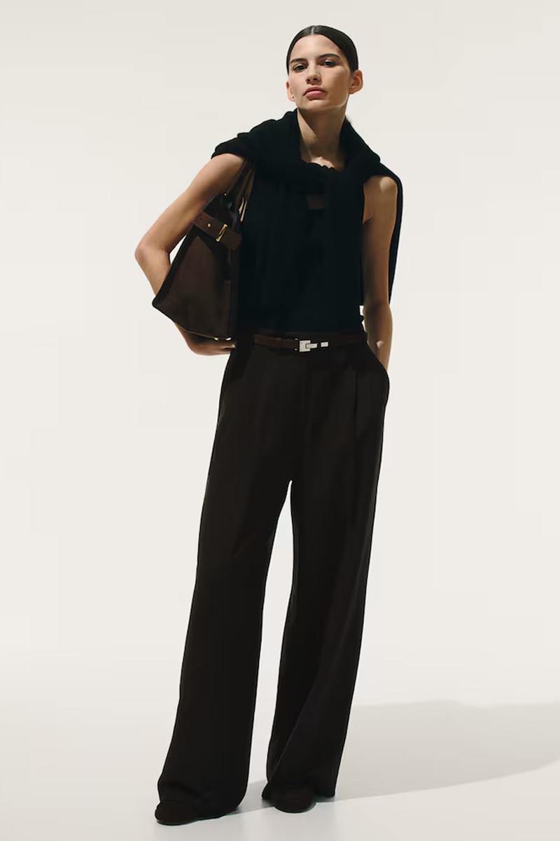 Wide Linen-Blend Trousers