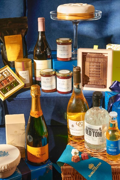 Deluxe Festive Hamper from The Dorchester