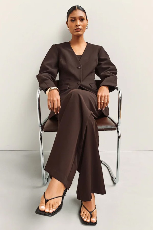 V-Neck Collarless Blazer