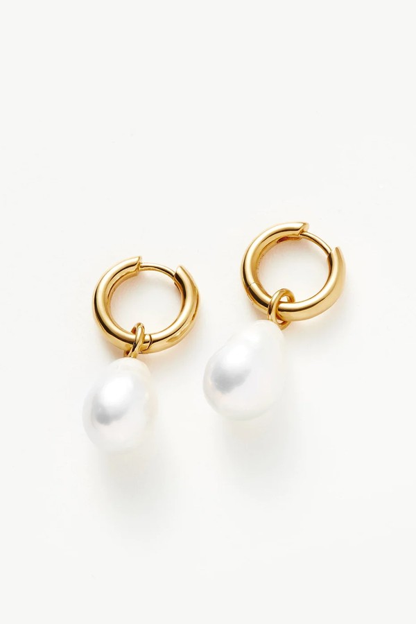 Baroque Pearl Drop Tunnel Mini Hoops Earrings