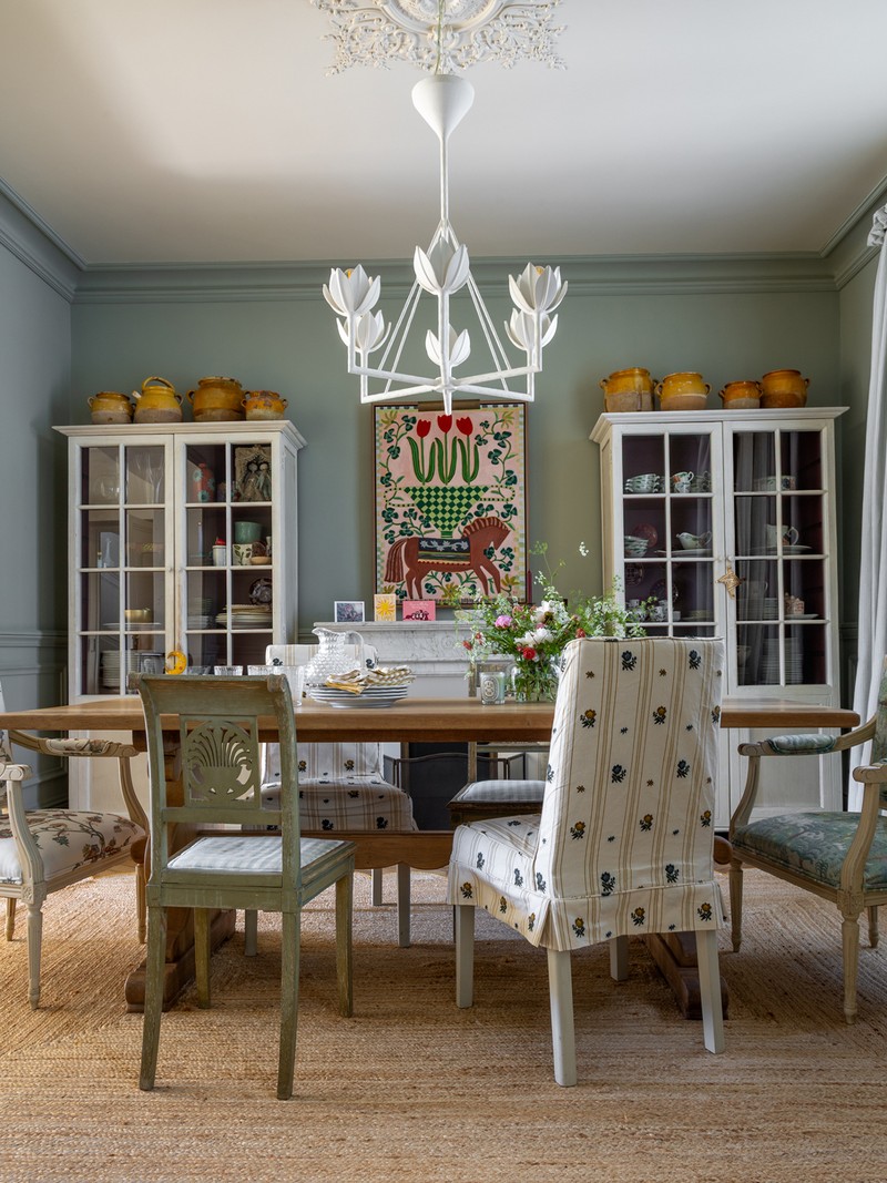 English Country Meets French Elegance In This Picture-Perfect Home