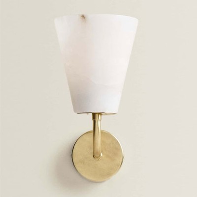 Alabaster Wall Lamp