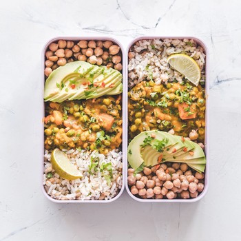 10 Healthy Lunches To Eat At Your Desk