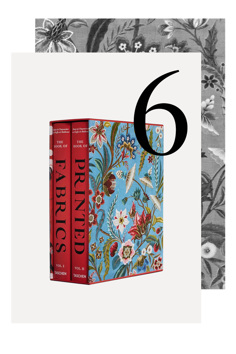 The Book Of Printed Fabrics. From The 16th Century Until Today from Taschen