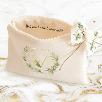 Bridesmaid Makeup Bag from MillionWeddings