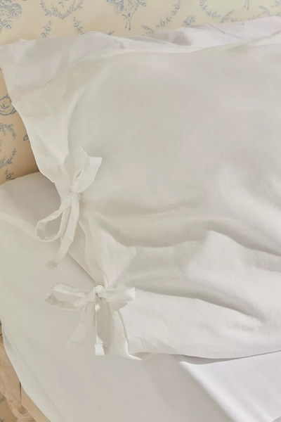 Linen Bow Duvet Set from Urban Outfitters