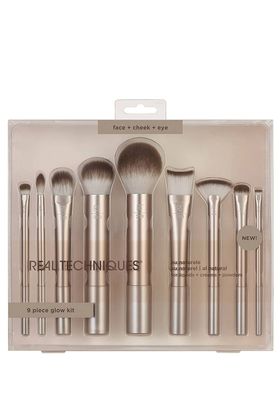 Au Naturale Complete Brush Kit from Real Techniques