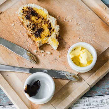 8 Surprising Health Benefits of Marmite