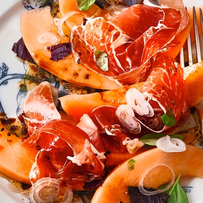 Melon Salad With Ham & Basil