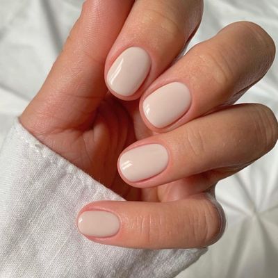 The SL Guide To BIAB Nails