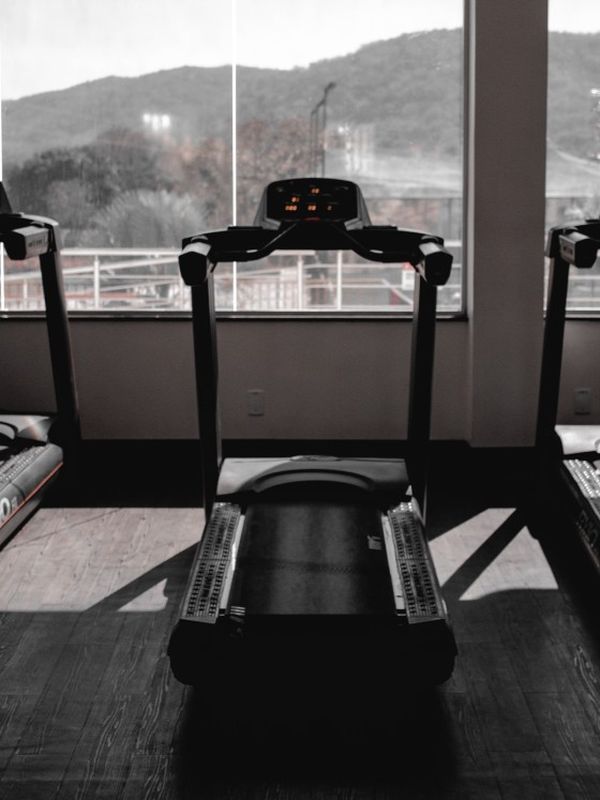 Ways To Level Up Your Next Treadmill Workout