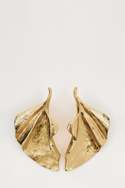 Earrings With Leaf Detail