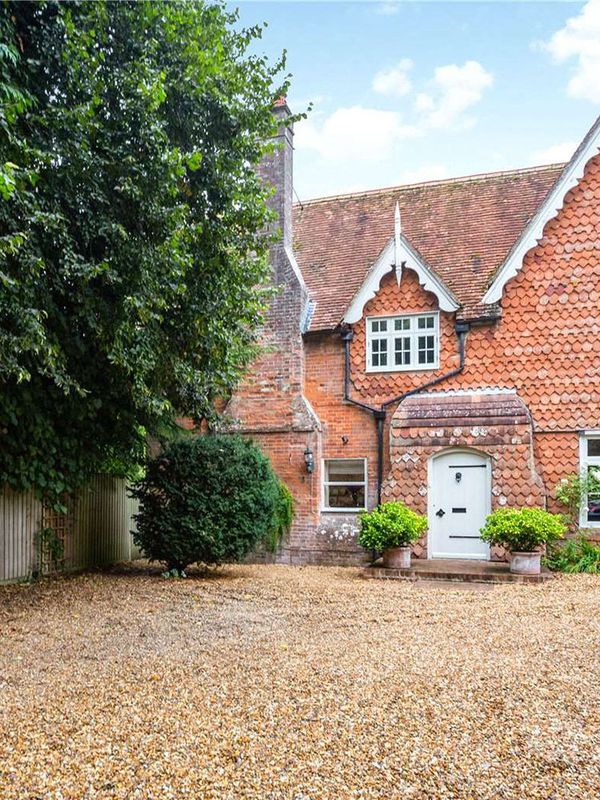 15 Great Properties For Sale In Hungerford
