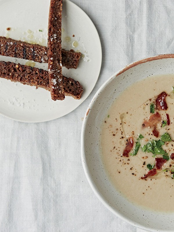 Jerusalem Artichoke & Truffle Soup with Rye Bread Croutons