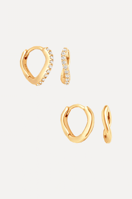 Wave Stacking Set In Gold from Astrid & Miyu