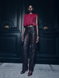 18 Mega High-Street Heroes