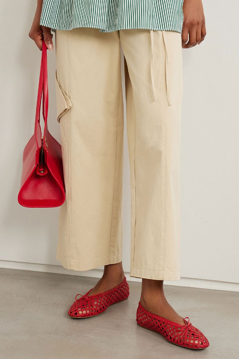 Regency Bow-Embellished Woven Leather Ballet Flats from LE MONDE BERYL