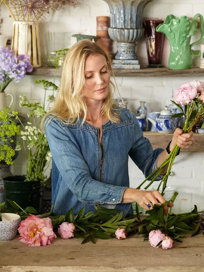 8 Thoughtful Gift Ideas For Older Relatives & Friends