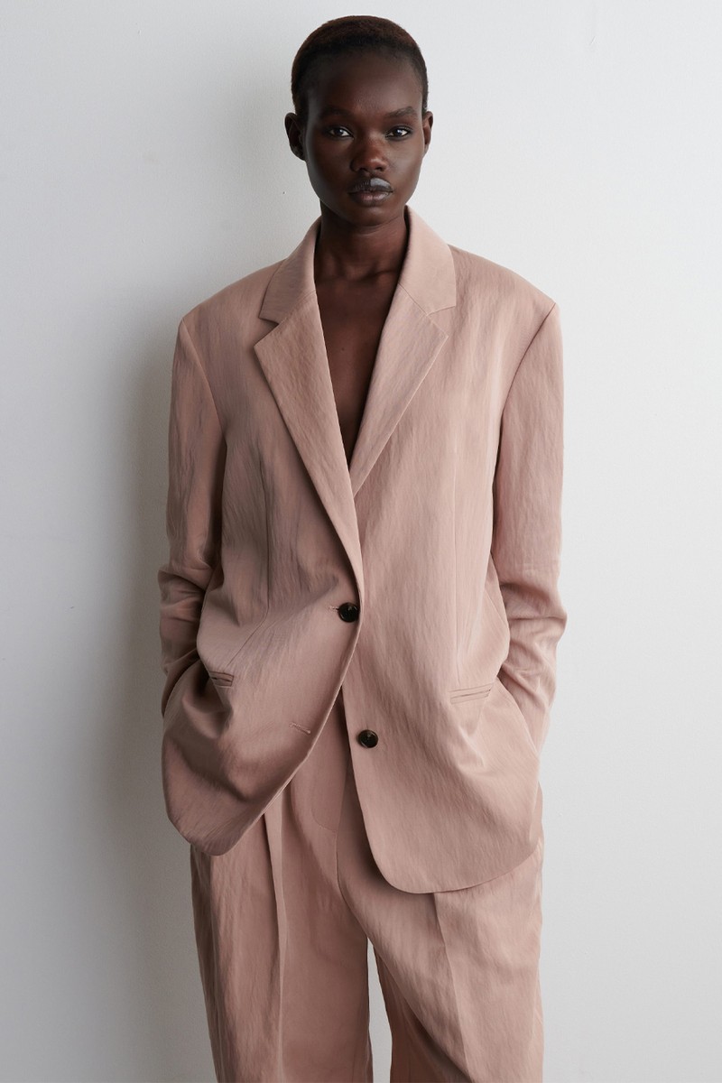 Oversized Fluid Blazer