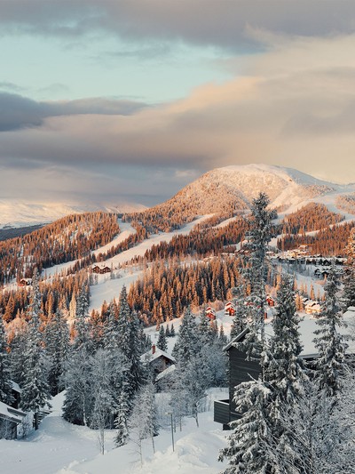 7 Fabulous Non-Skiing Snowy Breaks