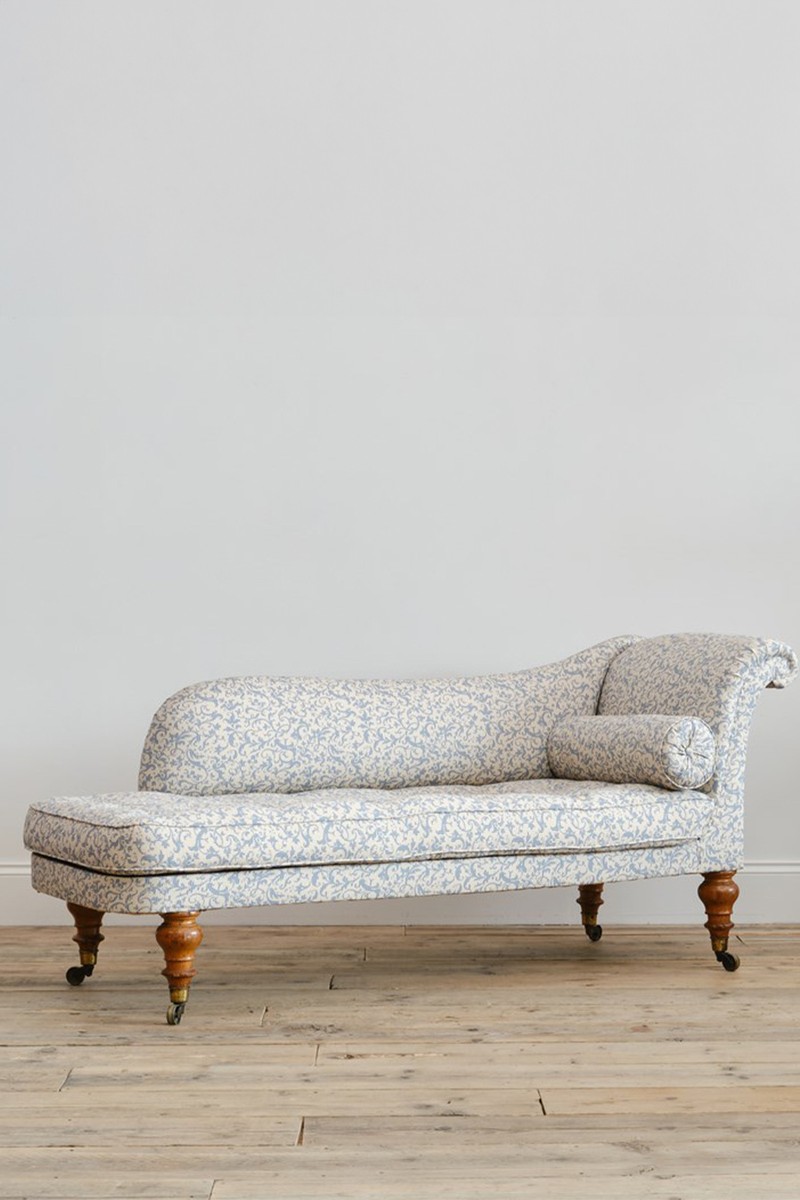 Antique English Regency Chaise Longue from Holland & Sons
