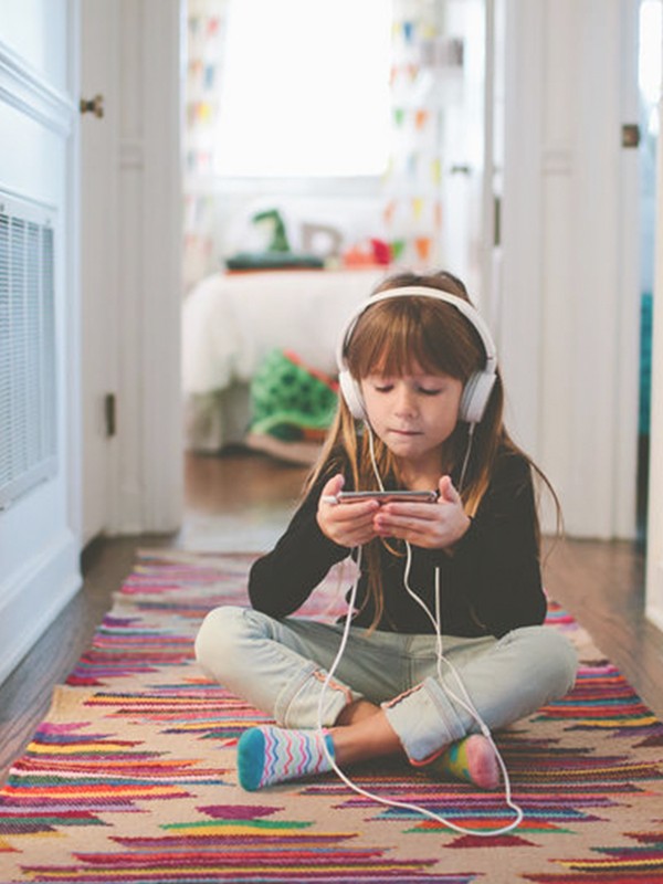 Parenting 101: Managing Screen Time